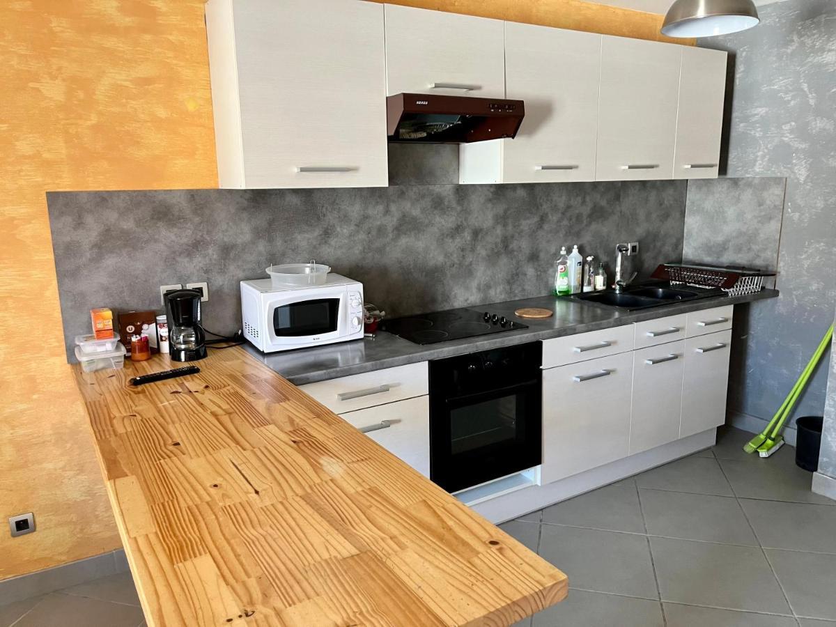 Appartement 2 Chambres - Lits King Size - Wifi - Baignoire Le Puy-en-Velay Exteriör bild