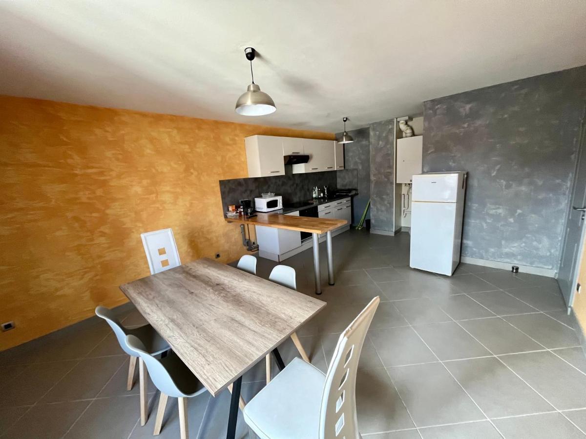 Appartement 2 Chambres - Lits King Size - Wifi - Baignoire Le Puy-en-Velay Exteriör bild